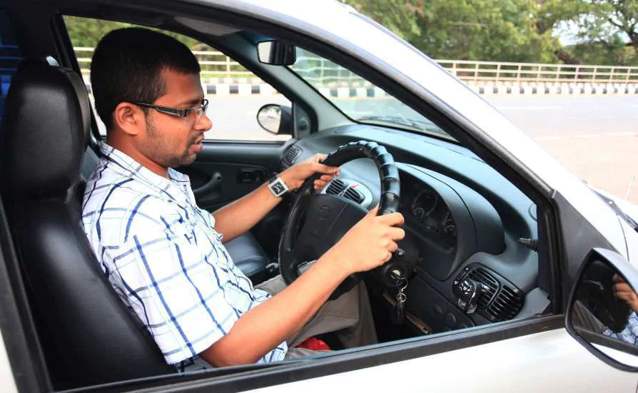 Our Student drive the final ride at PRM Car Driving School